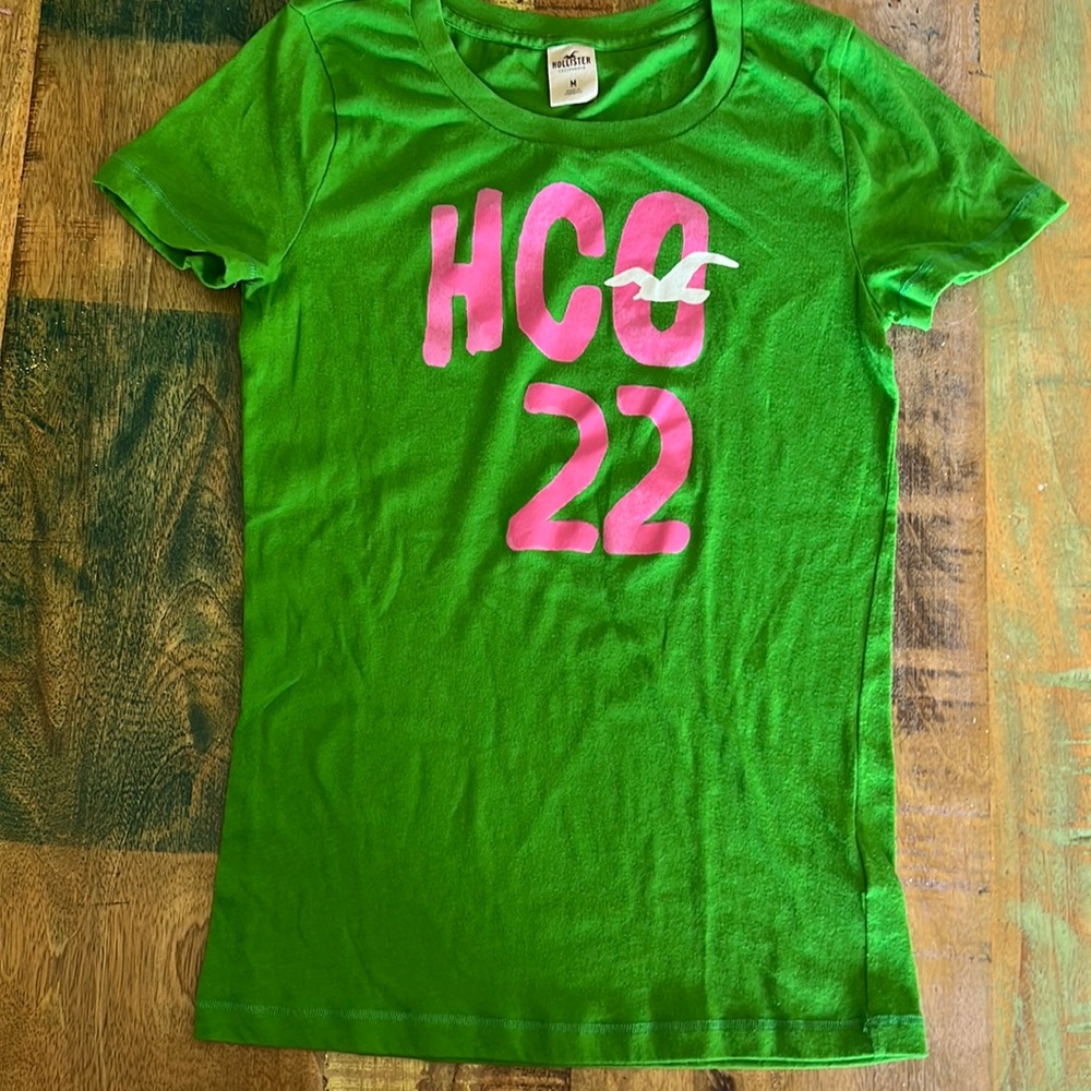NWOT Hollister Short Sleeve Tee HCO Green